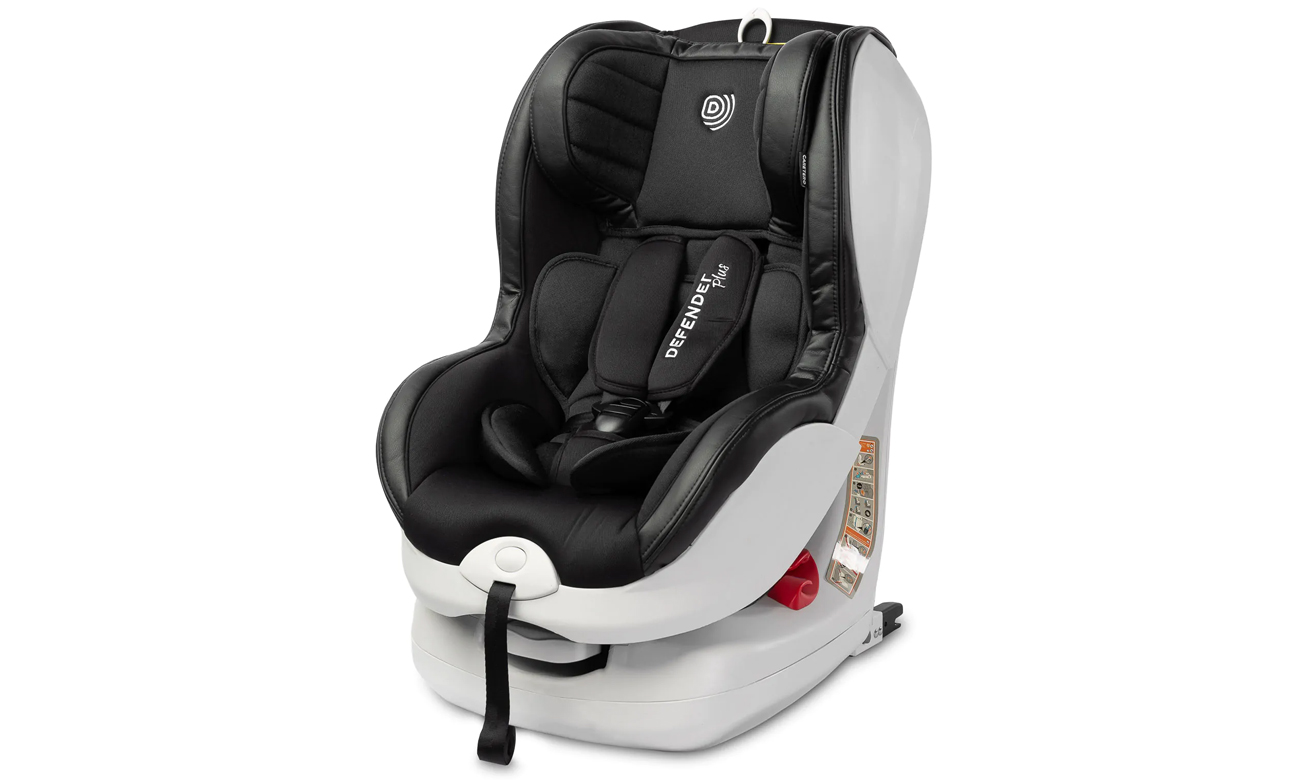 Caretero Defender Isofix Black