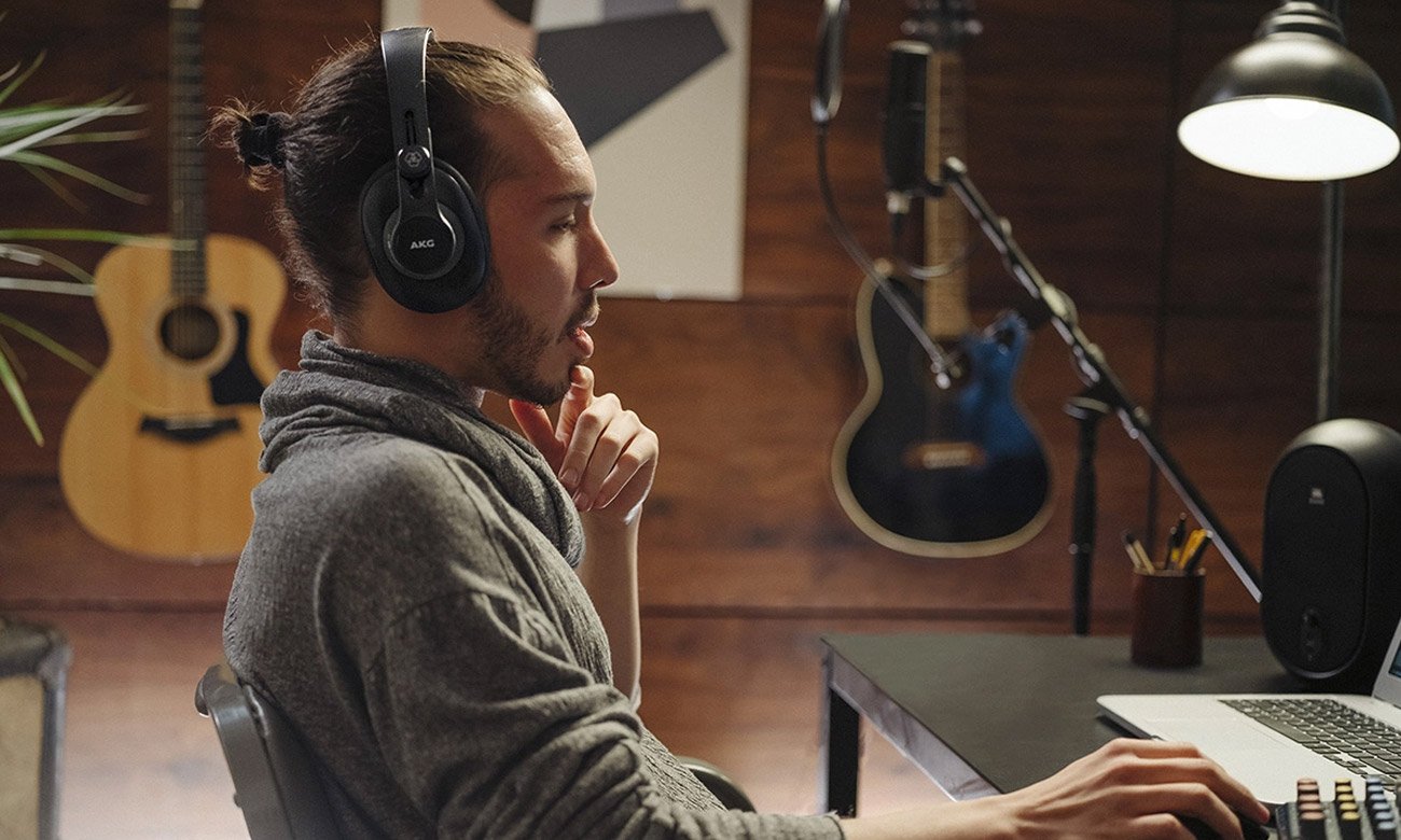 Słuchawki do miksowania i monitoringu dźwięku AKG K371