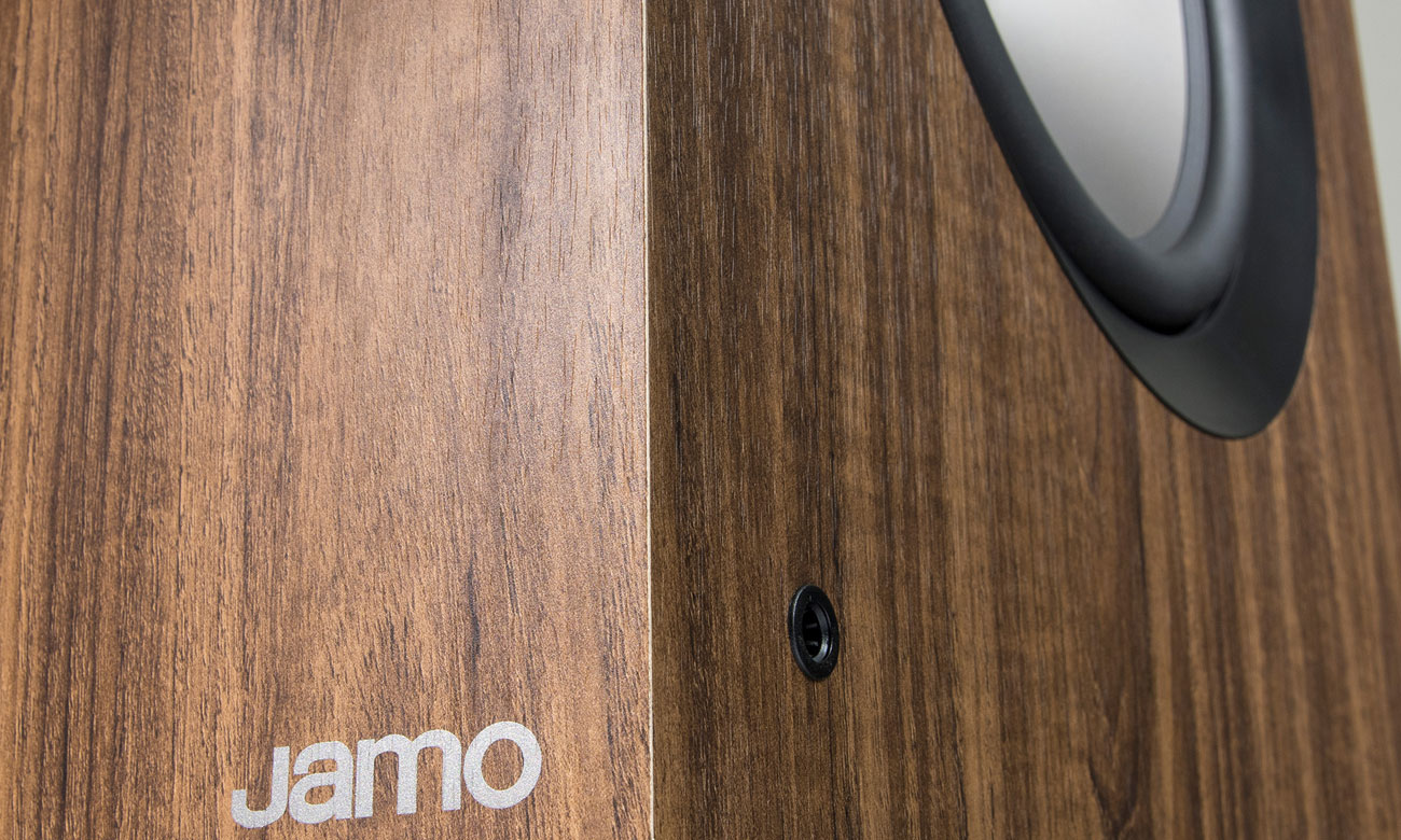 Subwoofer w kolorze orzecha Jamo S808 SUB