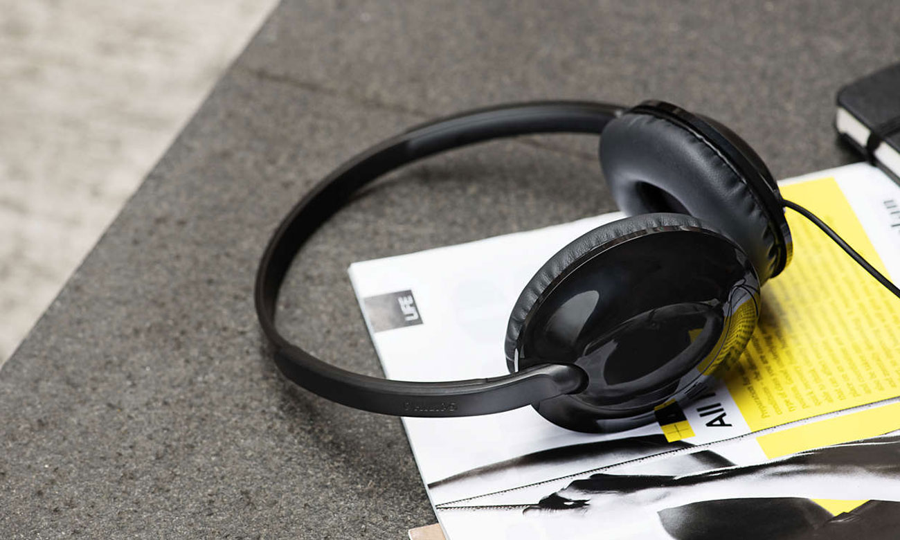 czarne słuchawki Philips SHL4400BK 
