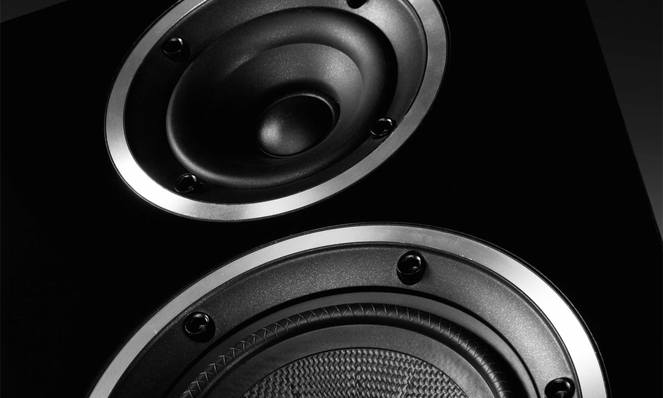 Kolumna głośnikowa Wharfedale DIAMOND 210 w kolorze brązowym