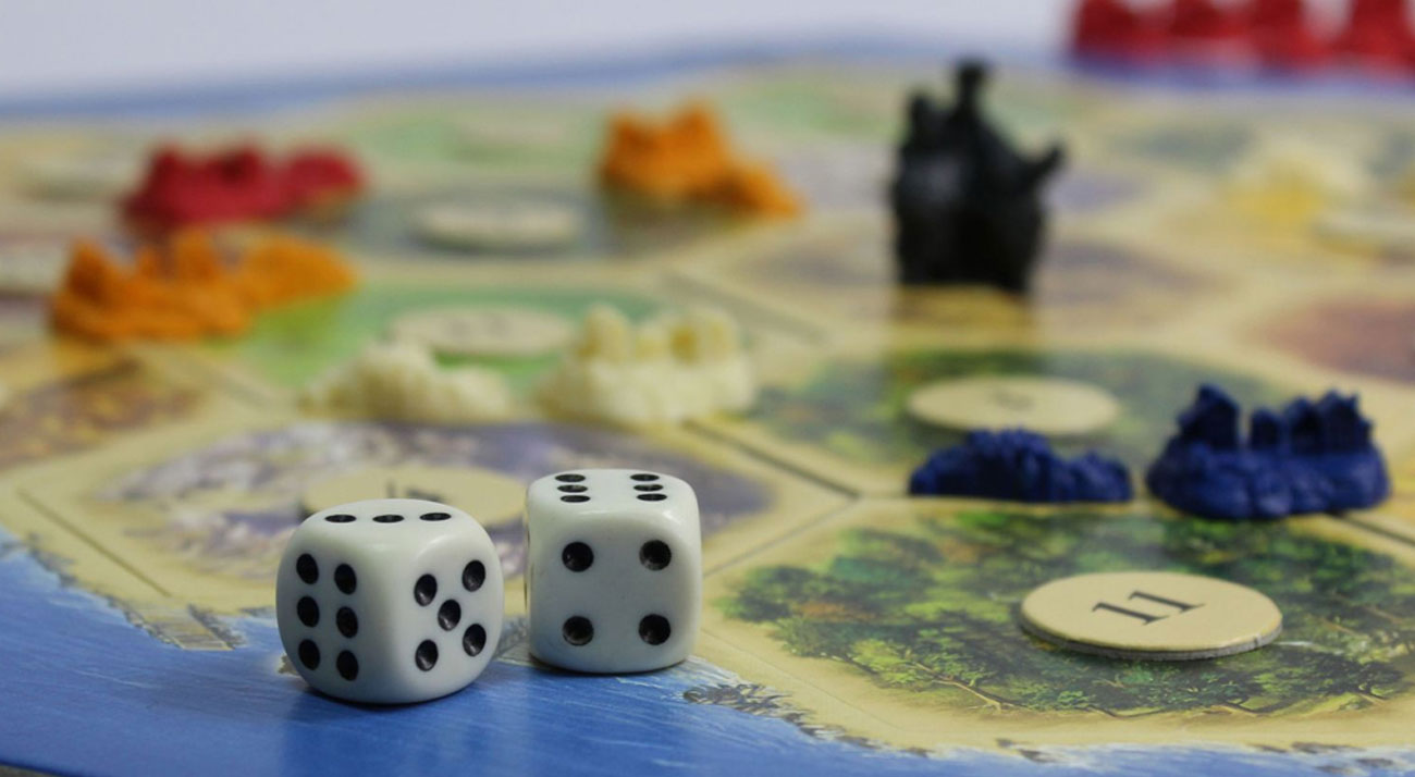 Gra planszowa strategiczna Catan Odkrywcy i Piraci PL-C14