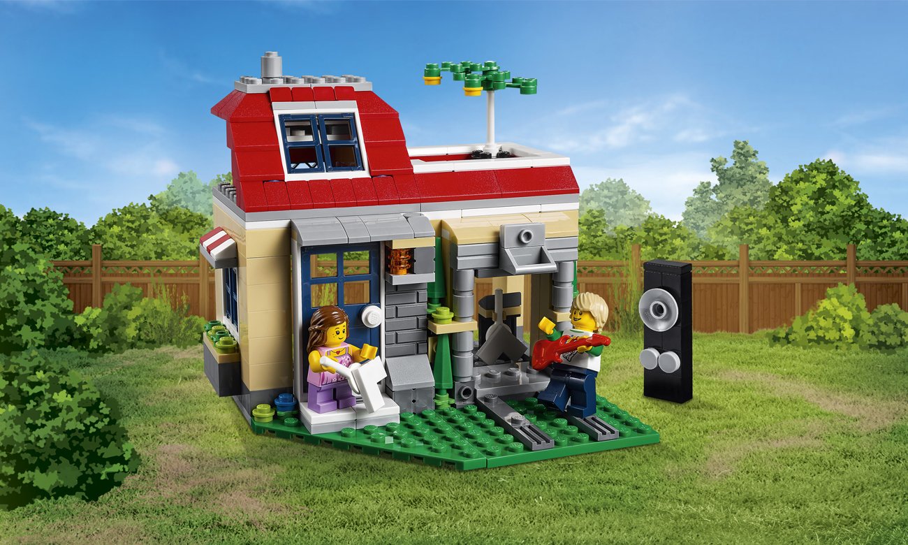 lego creator dom