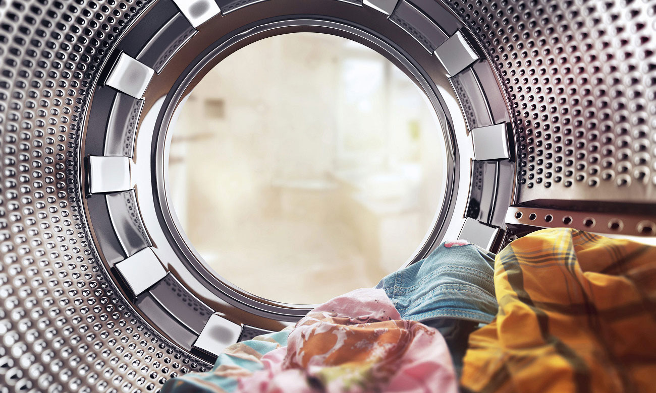 Automatyczny system przeciw gnieceniu się w suszarce Beko DPY8506GXB1