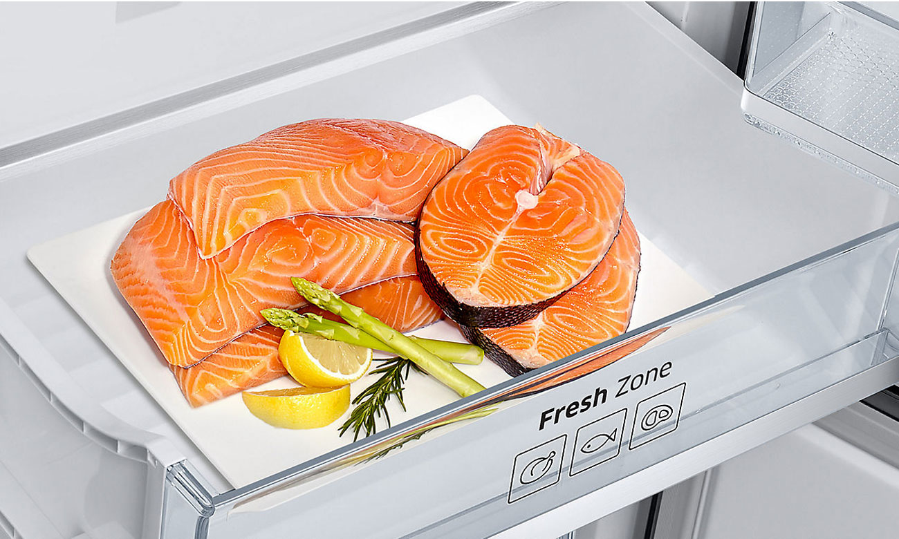 Idealne warunki do mięsa i ryb, dzięki szufladzie Fresh Zone w lodówce Samsung RB33J8035SR