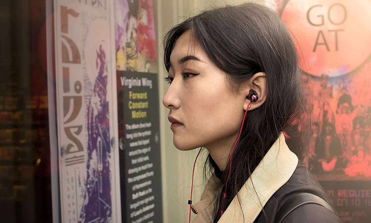 Silikonowe końcówki i etui do SoundMagic E10M