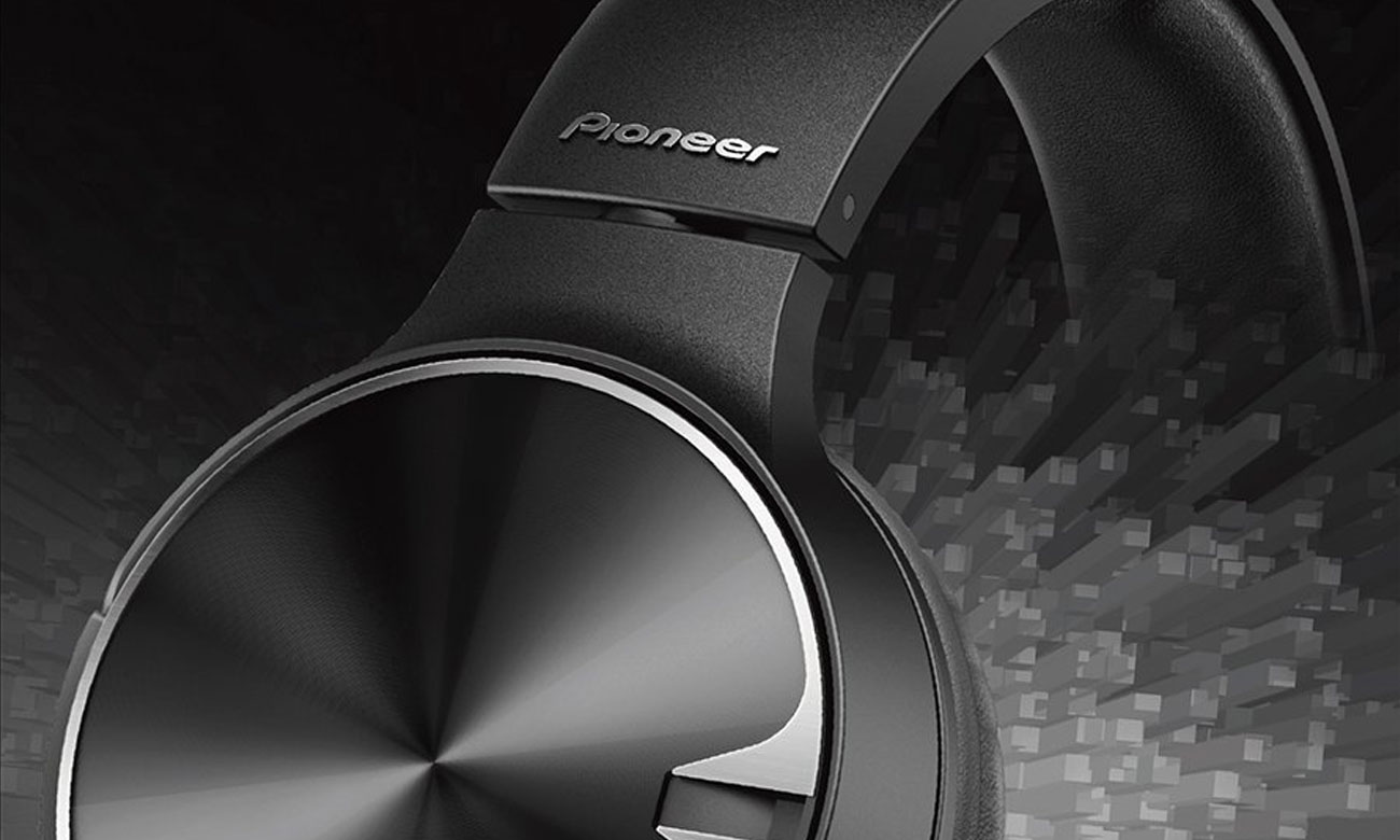 Brzmienie słuchawek przewodowych Pioneer SE-MJ722T-K