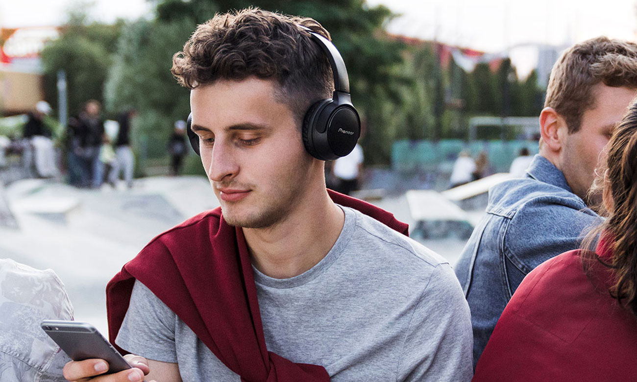 Słuchawki Bluetooth z długim czasem odtwarzania Pioneer SE-S3BT