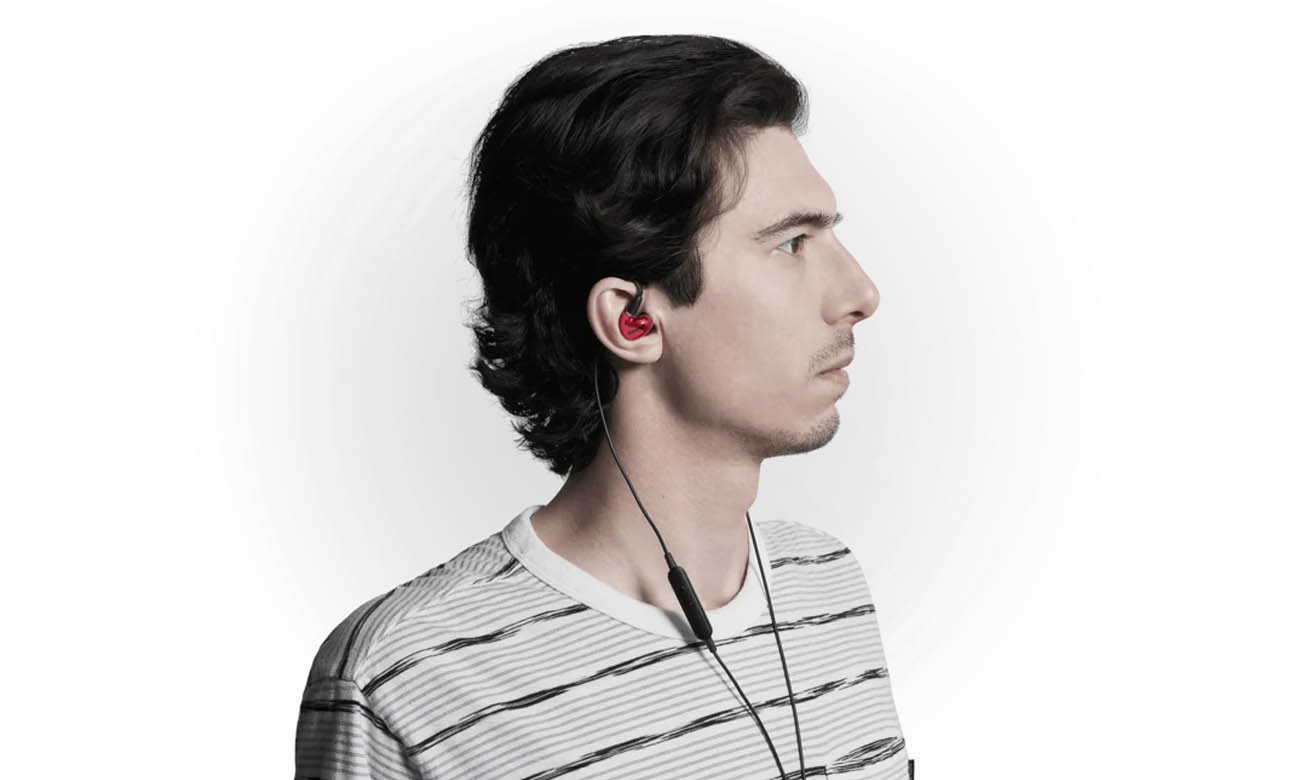 Wygodne słuchawki Shure Aonic 5 z pilotem sterowania