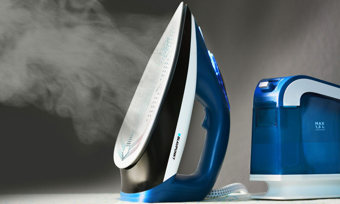 Żelazko ze stopą ceramiczną BLAUPUNKT SSP701