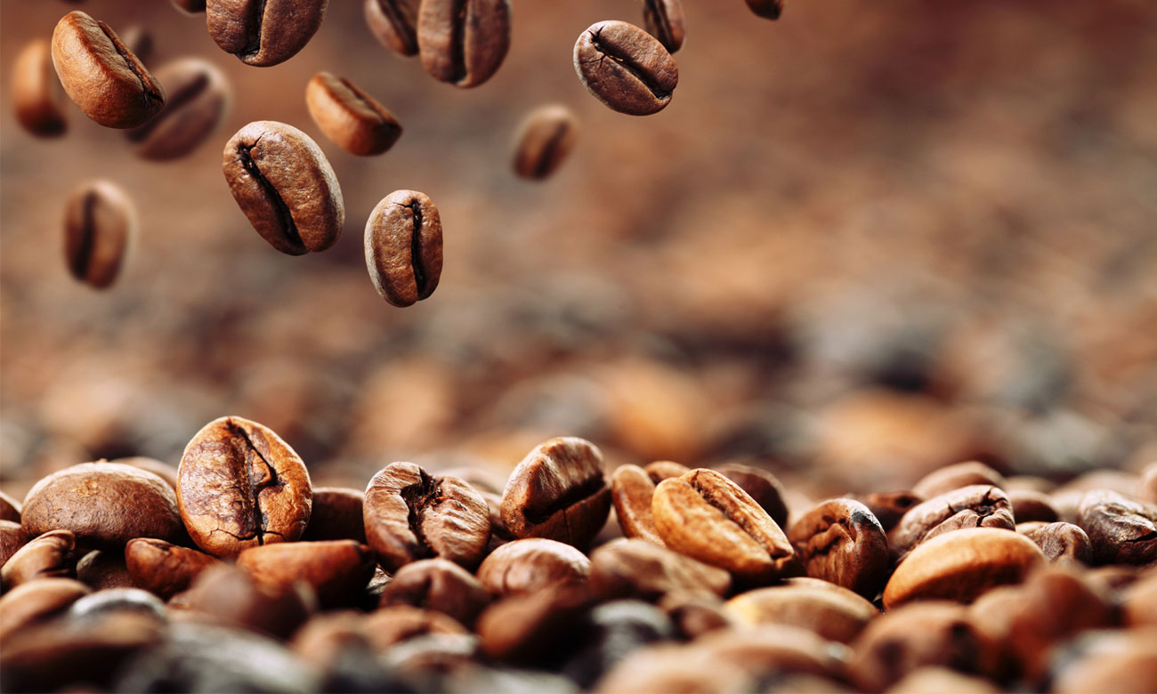 Podwójnie zmielona kawa, dzięki funkci Aroma Double Shot w ekspresie do zabudowy Bosch CTL636ES6 
