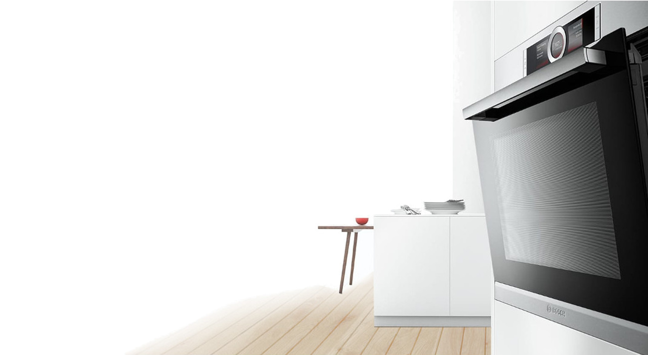 Bosch HBG23B360R gładko się zamyka