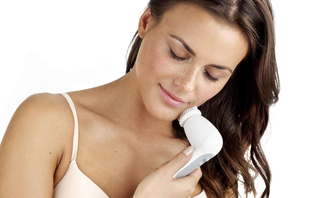 Depilator Braun Silk-épil 5 5329 biało-różowy szczoteczka do twarzy w zestawie