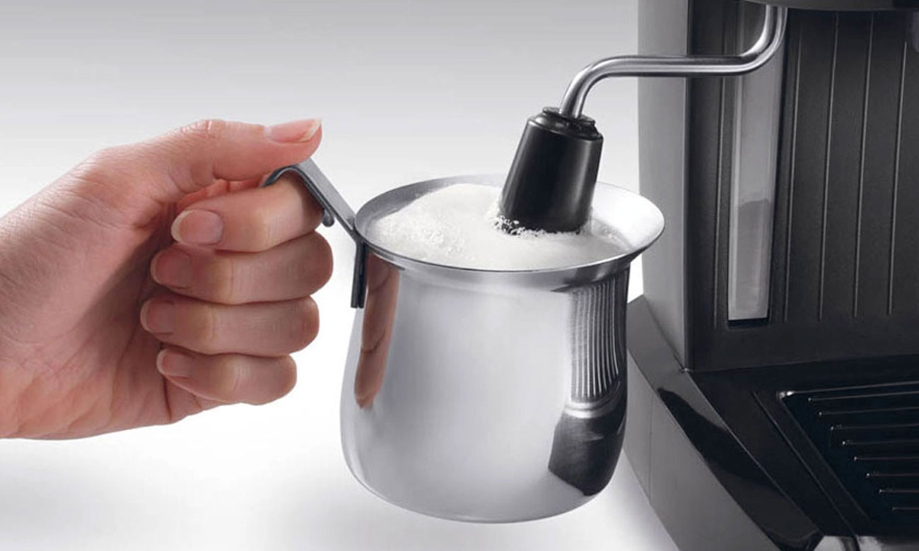 Ekspres do kawy DeLonghi EC 156.B