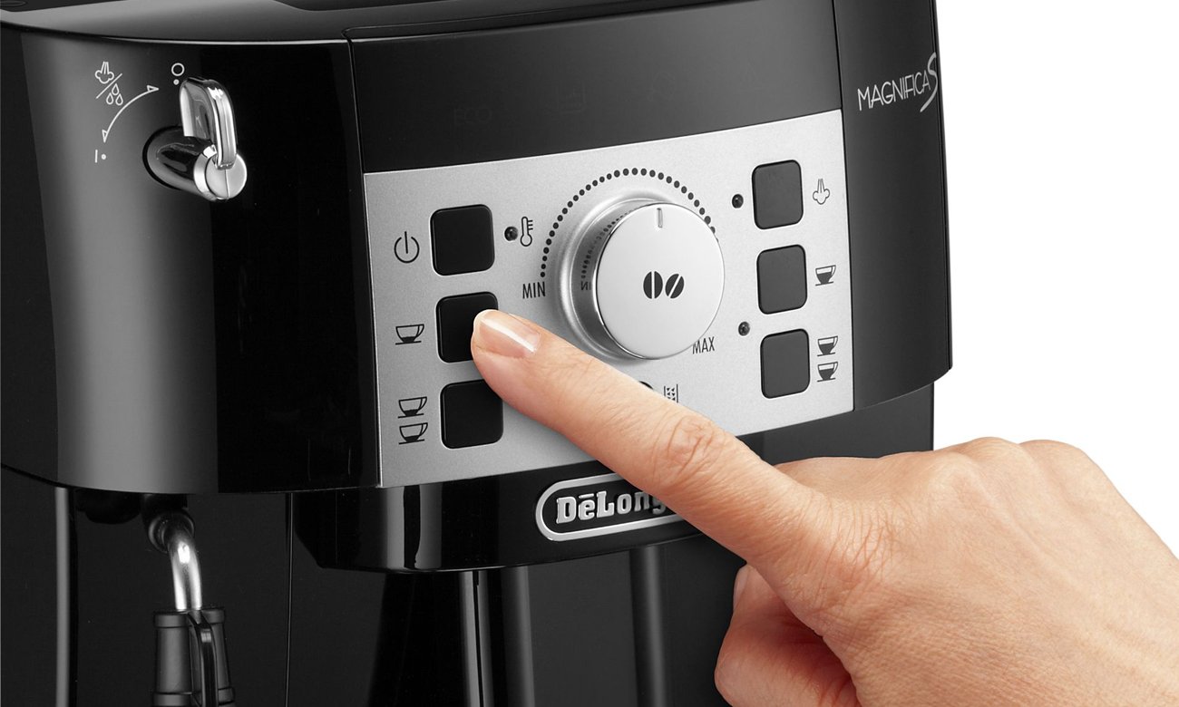 Cisnieniowy ekspres automatyczny DeLonghi Magnifica S ECAM 22.115.B