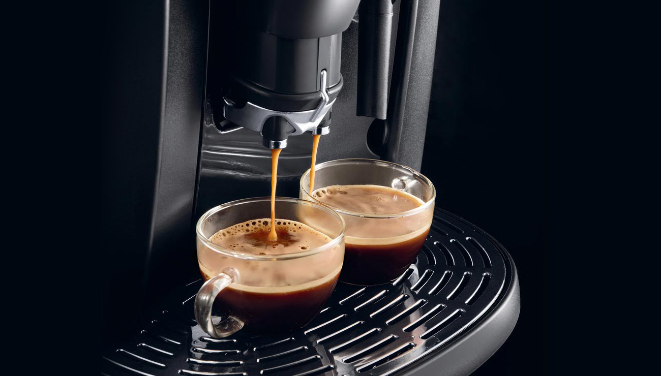 Ekspres do kawy DeLonghi ESAM 4000.B 1350W czarny ESAM 4000.B