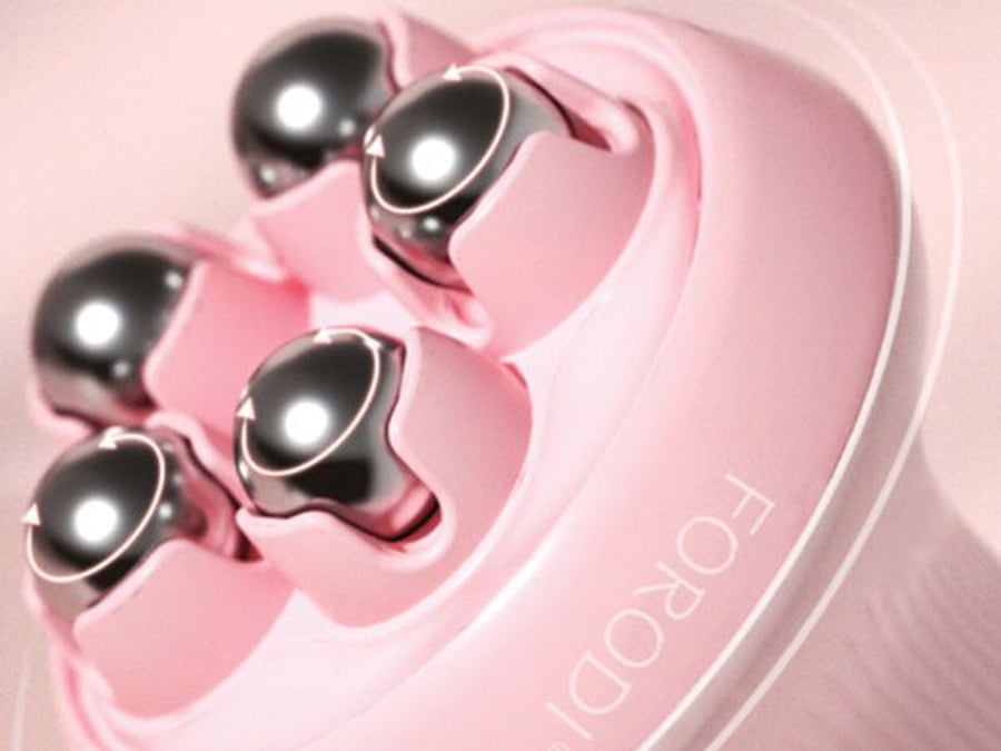 Zbliżenie na kulki masujące masażera Diforo Forodi F5