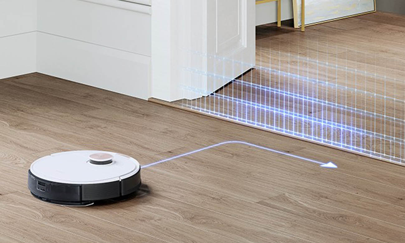 Robot sprzątający Ecovacs Deebot OZMO T8+