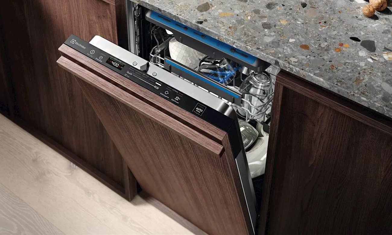 zmywarka do zabudowy electrolux EEM43200L szuflady