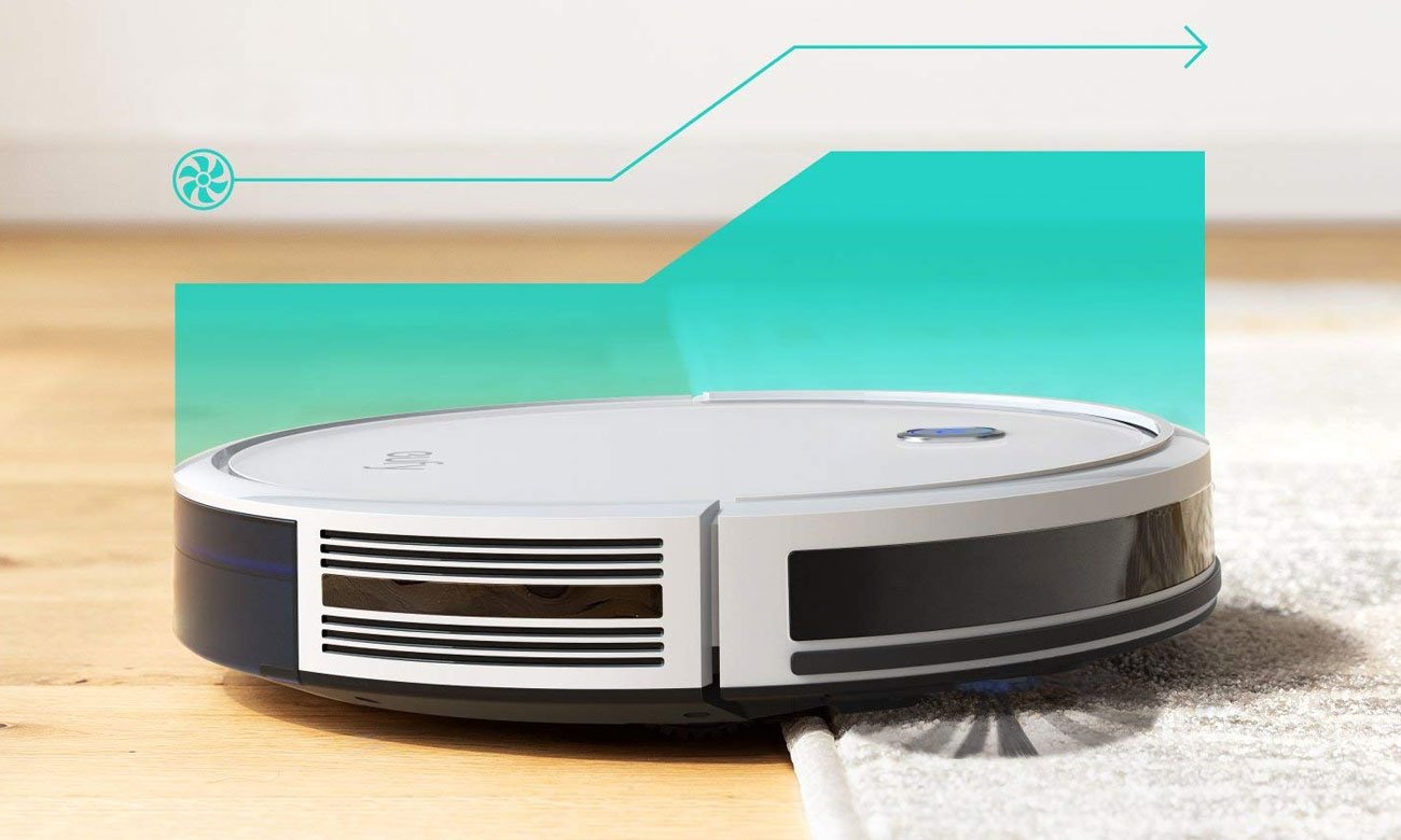 Robot sprzątający Eufy Robovac 11S White sprząta przy krawędziach i w narożnikach