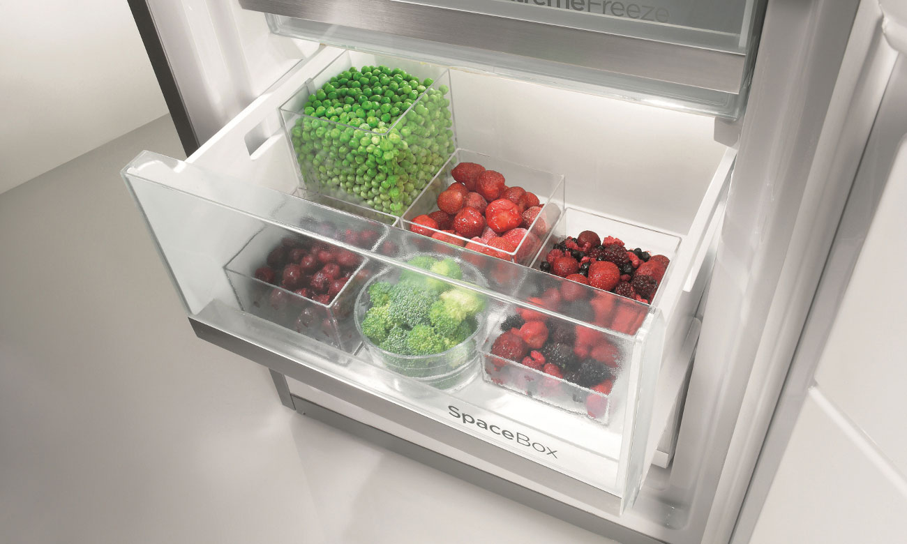 Szuflada XXL SpaceBox w lodówce Gorenje RK6191AX