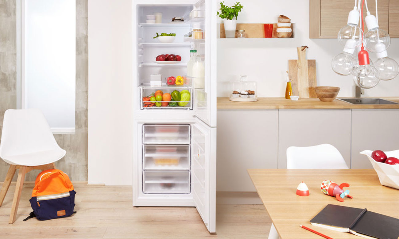 Indesit LR8S1W