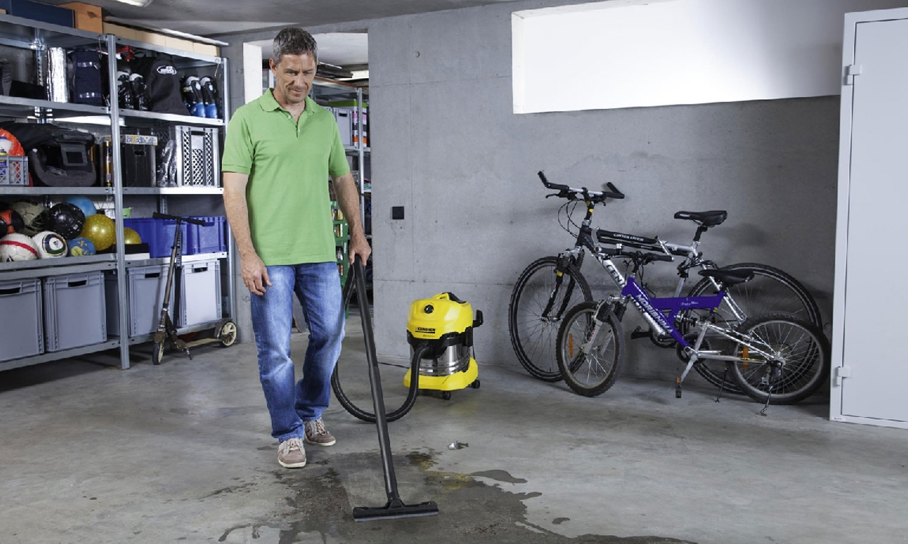 Odkurzacz uniwersalny Karcher WD 4 Premium 1.348-151.0