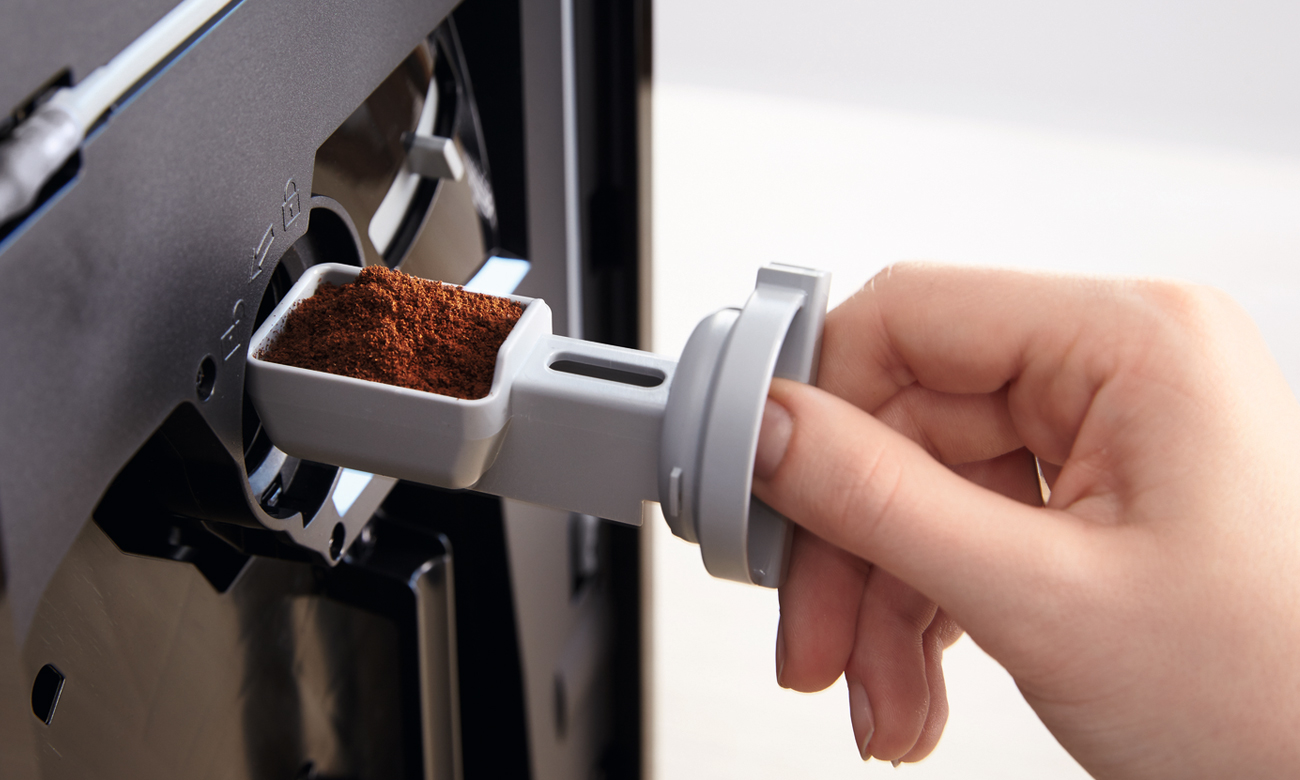 Ekspres do kawy Miele CM 5310 Silence 4002516341901 czerwony