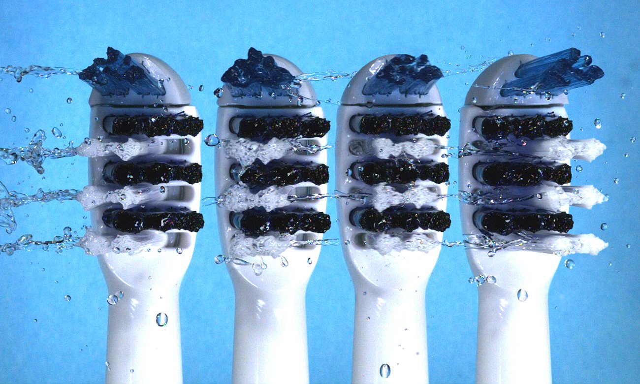 Szczoteczka Oral-B D16 Trizone 500