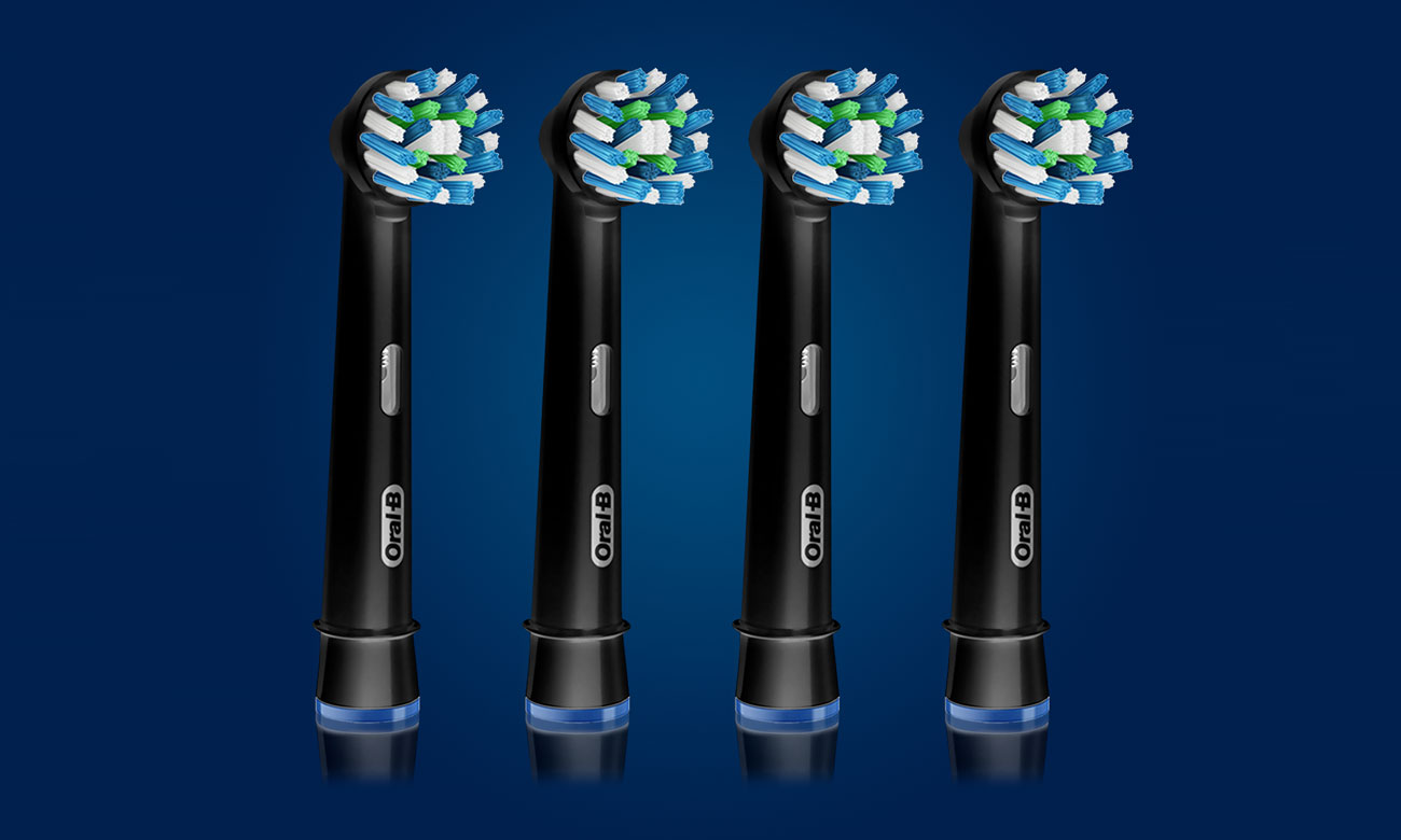 Końcówki szczoteczek Oral-B Cross Action EB50-4 BK 4 sztuki w zestawie