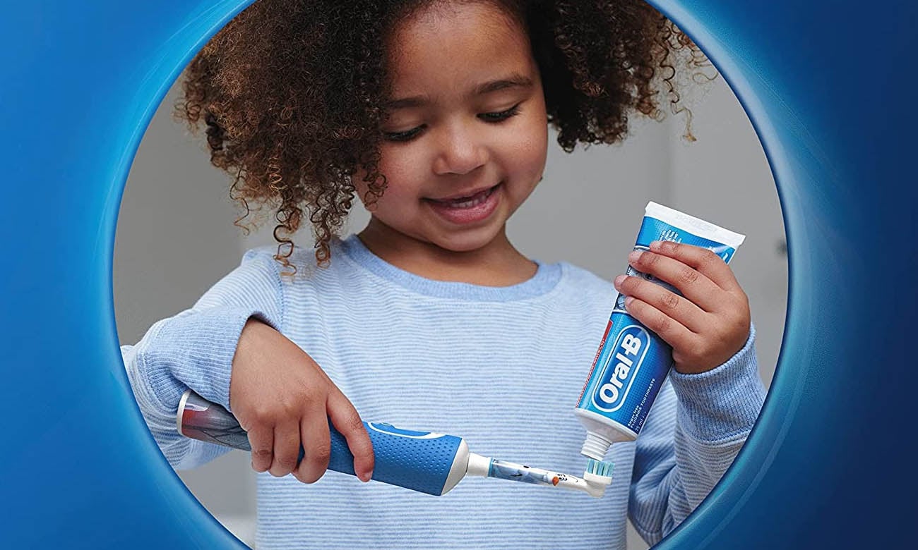 Tryby mycia zębów w szczoteczkach elektrycznych Oral-B