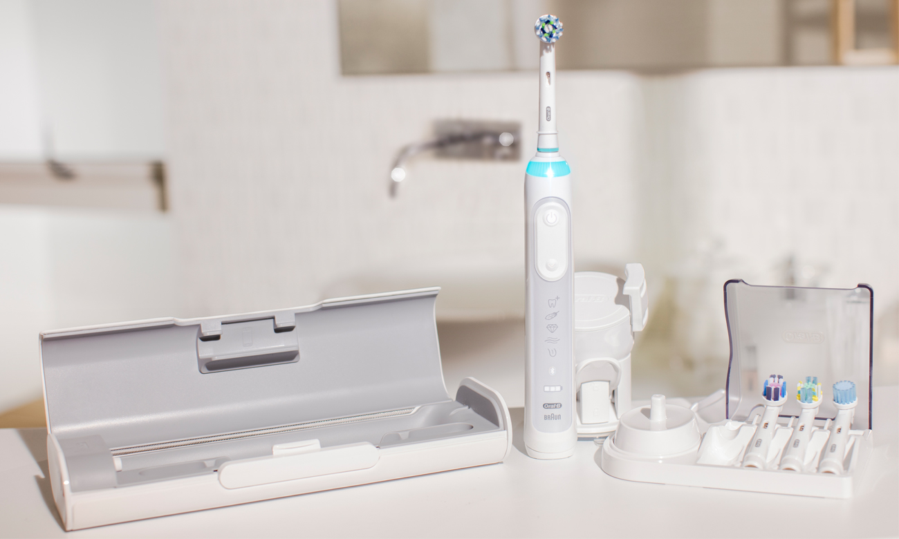 Elektryczna szczoteczka do zębów Oral-B Genius 9000 White