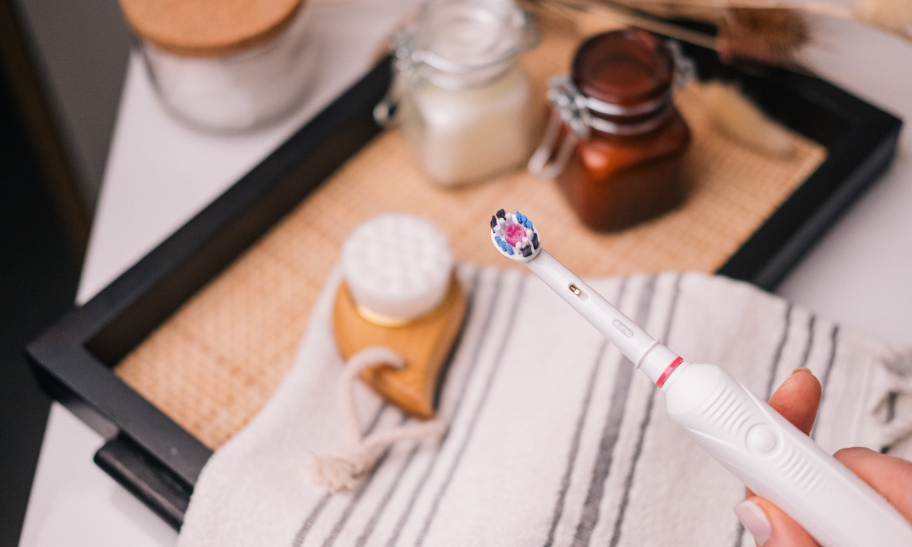 Szczoteczka elektryczna Oral-B Pro 900 SU