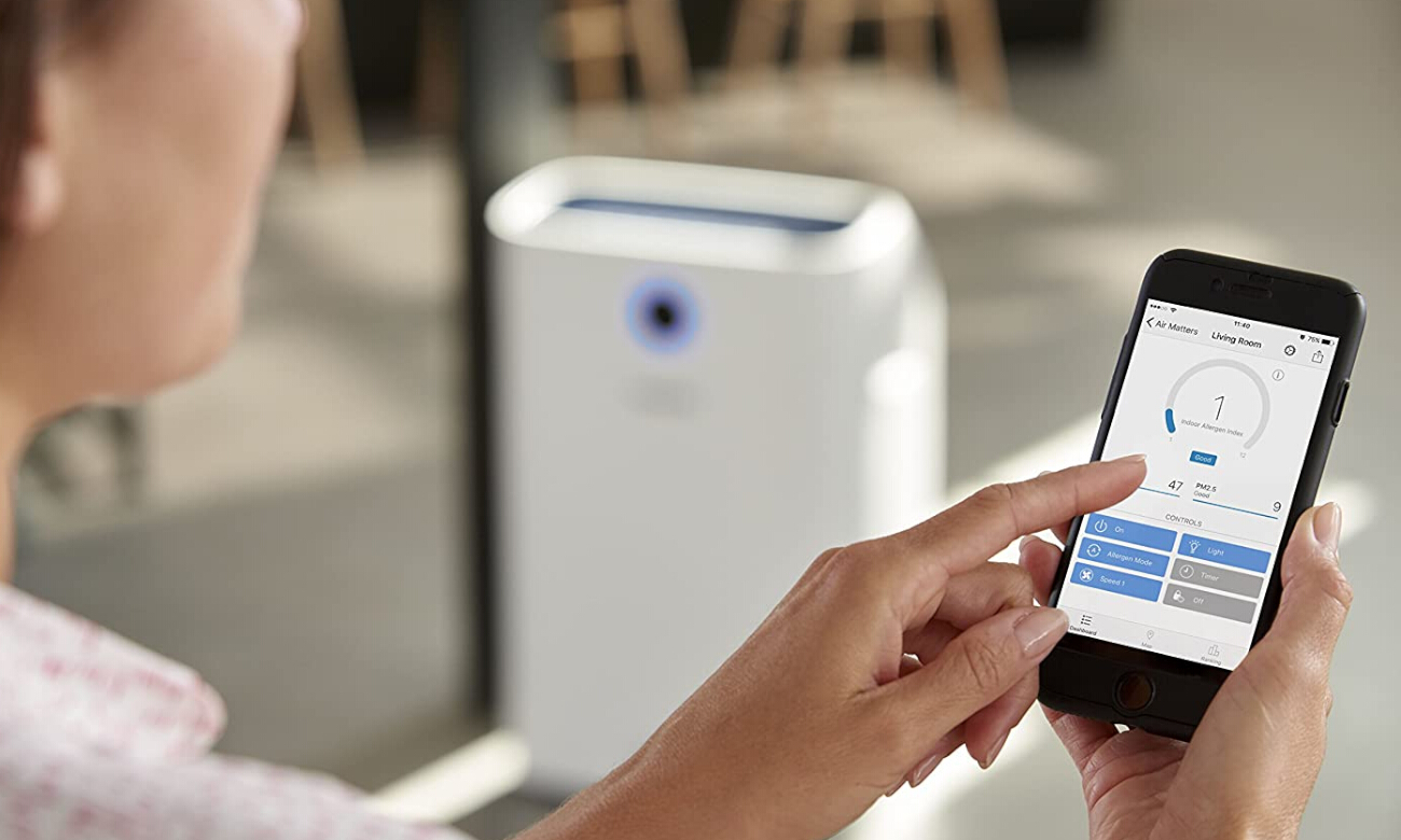 Oczyszczacz i nawilżacz Philips AC3829/10 sterowanie smartfonem
