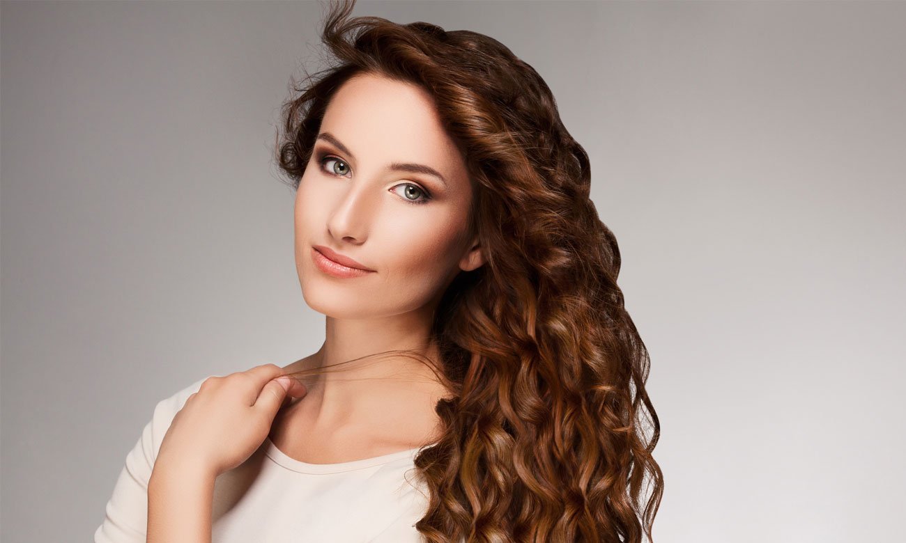Piękne włosy z lokówką Remington Pro Soft Curl CI6325