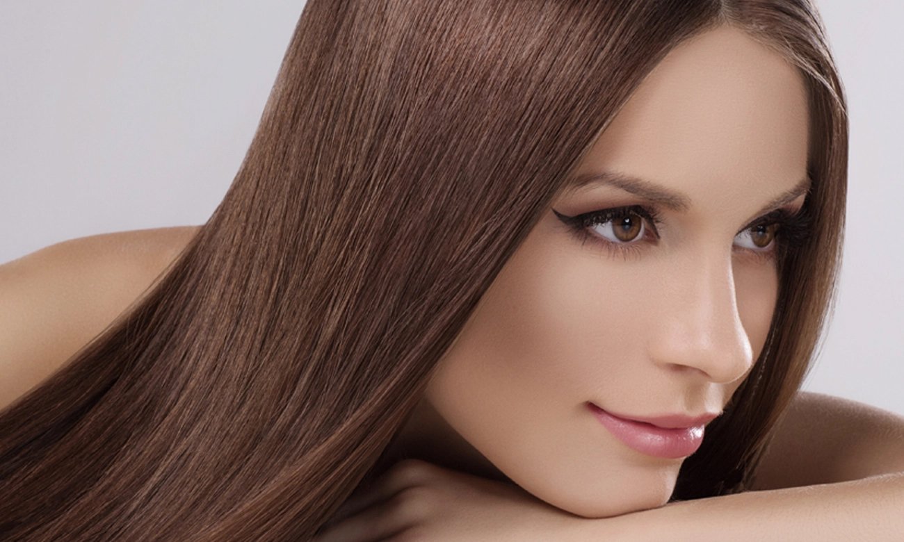 Prostownica do włosów Remington Rose Lux S9505 z cyfrowym wyświetlaczem i regulacją temperatury