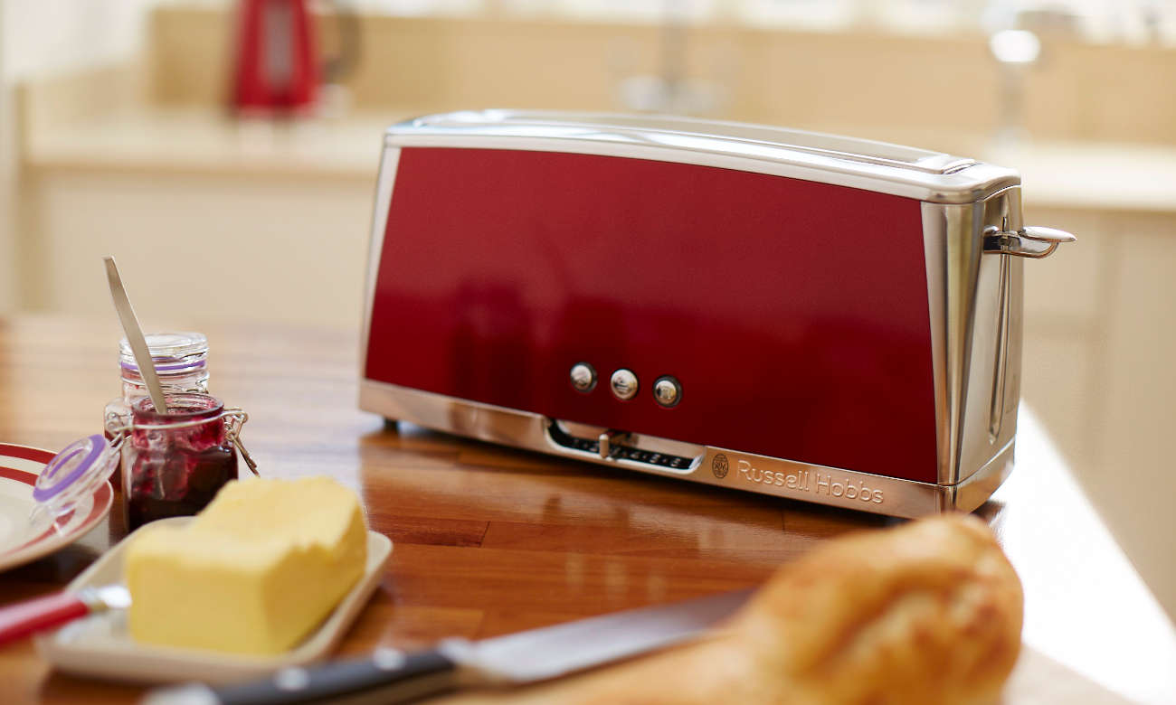 Toster Russell Hobbs 23250-56