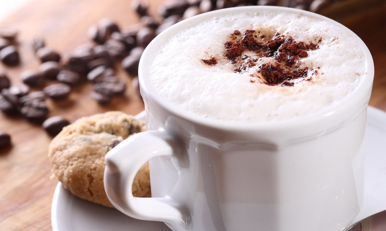 Cappuccino z ekspresu Saeco