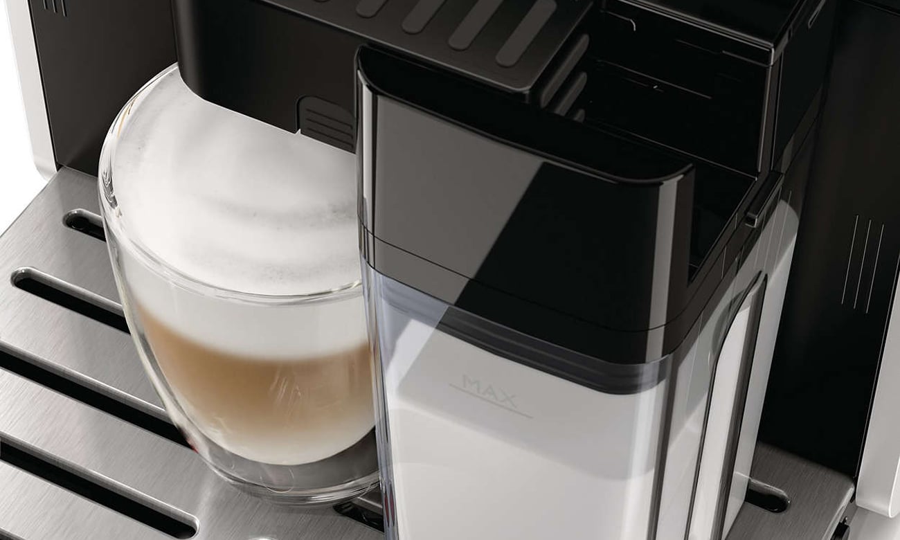 Ekspres automatyczny z systemem cappuccino Saeco Moltio HD8769/09