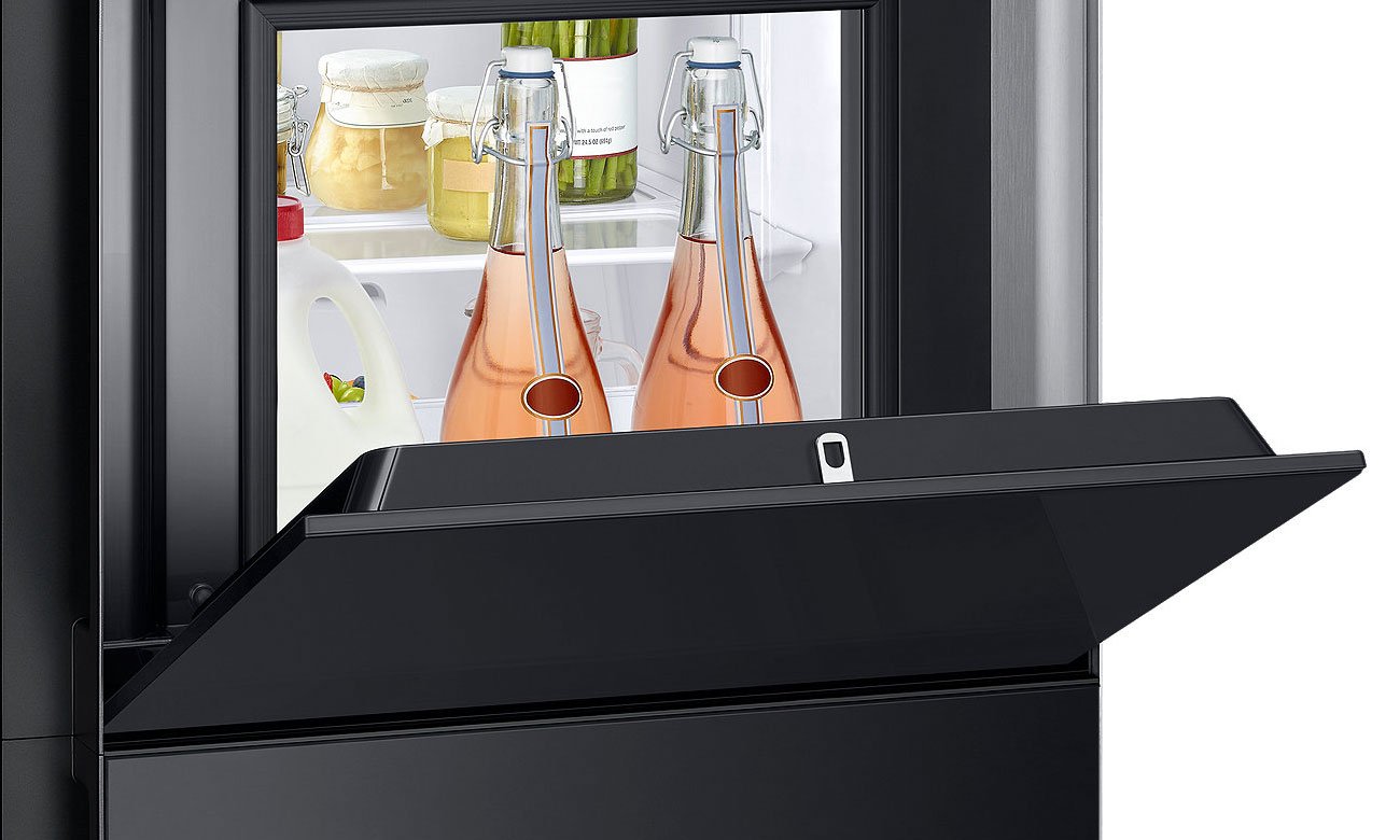 Barek na napoje w lodówce Samsung RS51K57H02C
