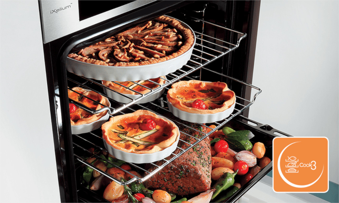 Piekarnik do zabudowy Whirlpool OAKZ9 7921 CS WH
