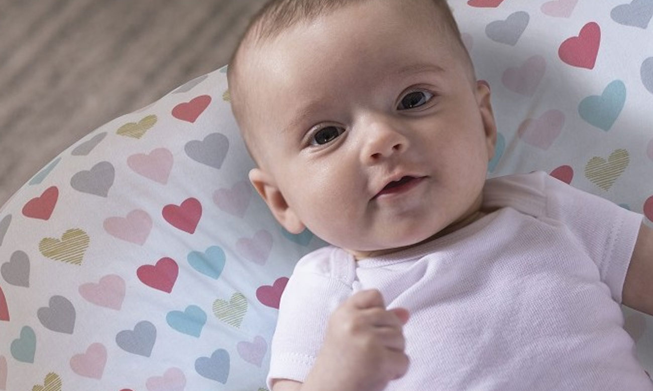 zabawa z chicco boppy rogal