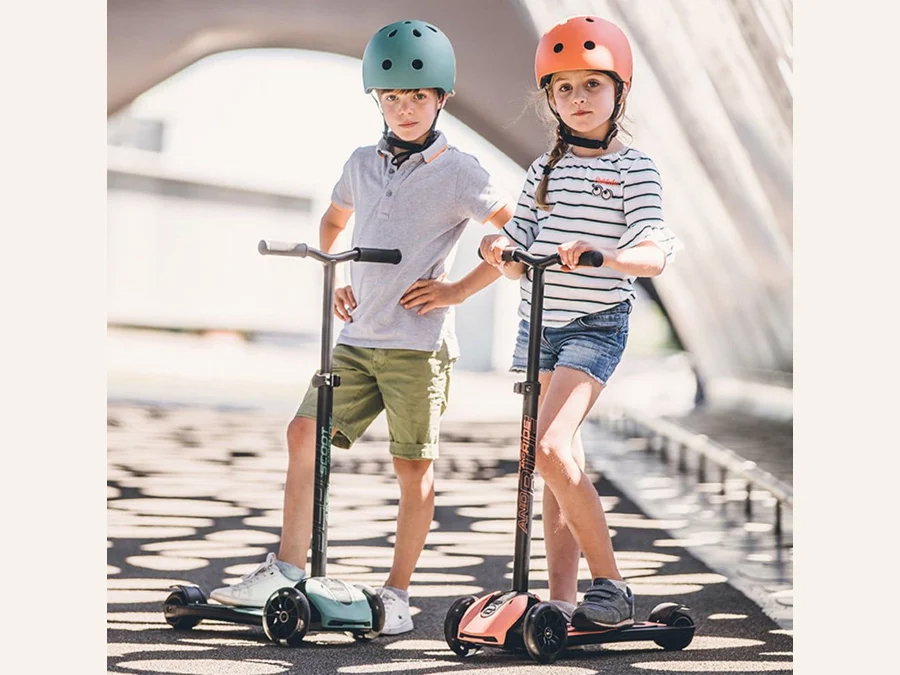 Scoot & Ride Highwaykick 5 LED Balansowa + Kask Ochronny S-M Rose