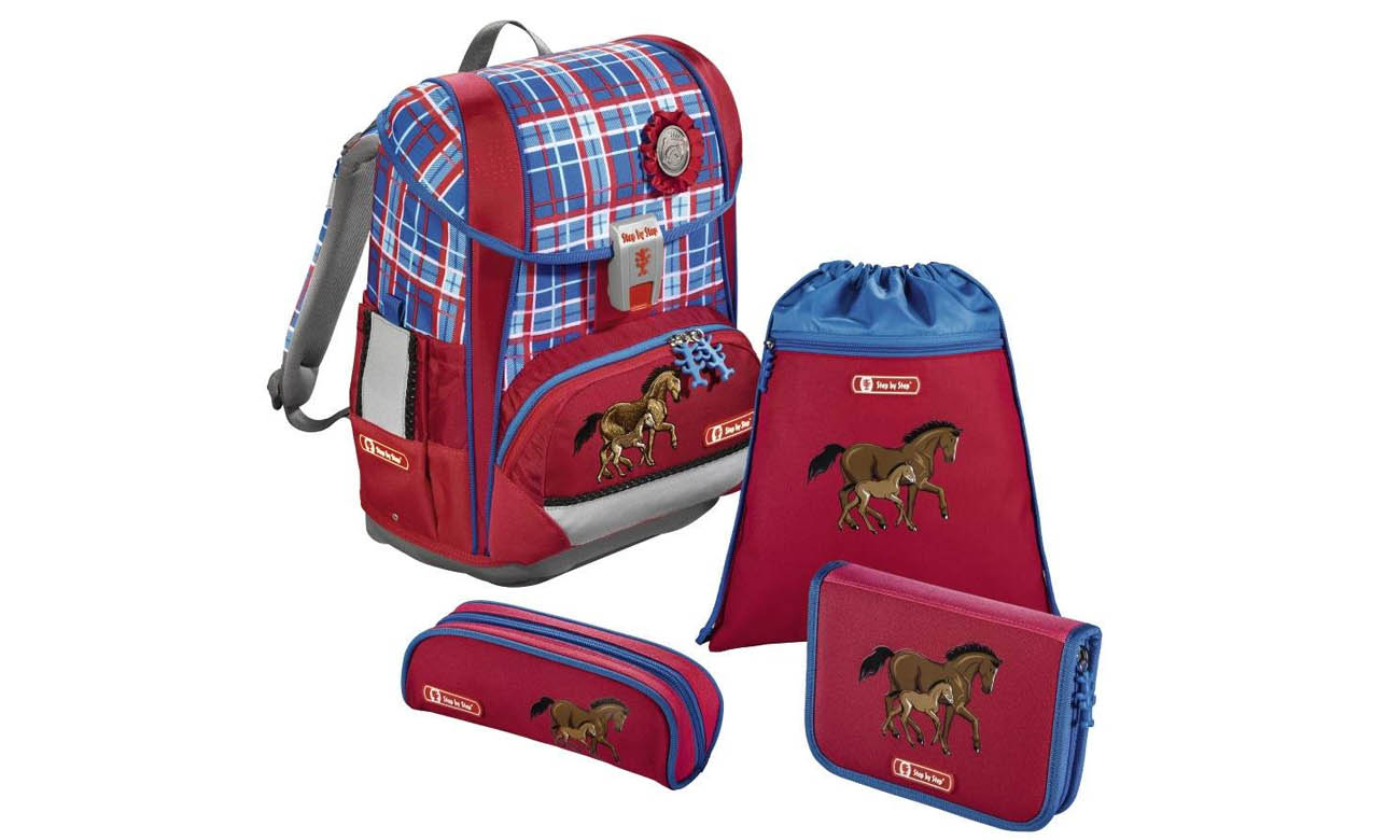 Zestaw Step by Step Light 2 Horse Family 4 części 4047443328618