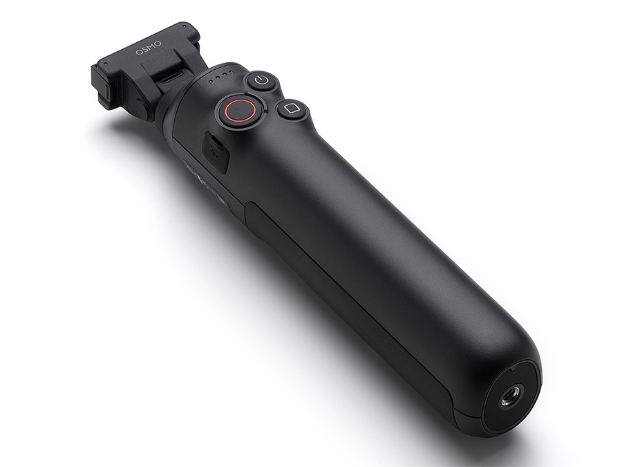 DJI	wysięgnik teleskopowy z akumulatorem do Osmo 360 zdjęcie na białym tle po skosie z widocznym gwintem