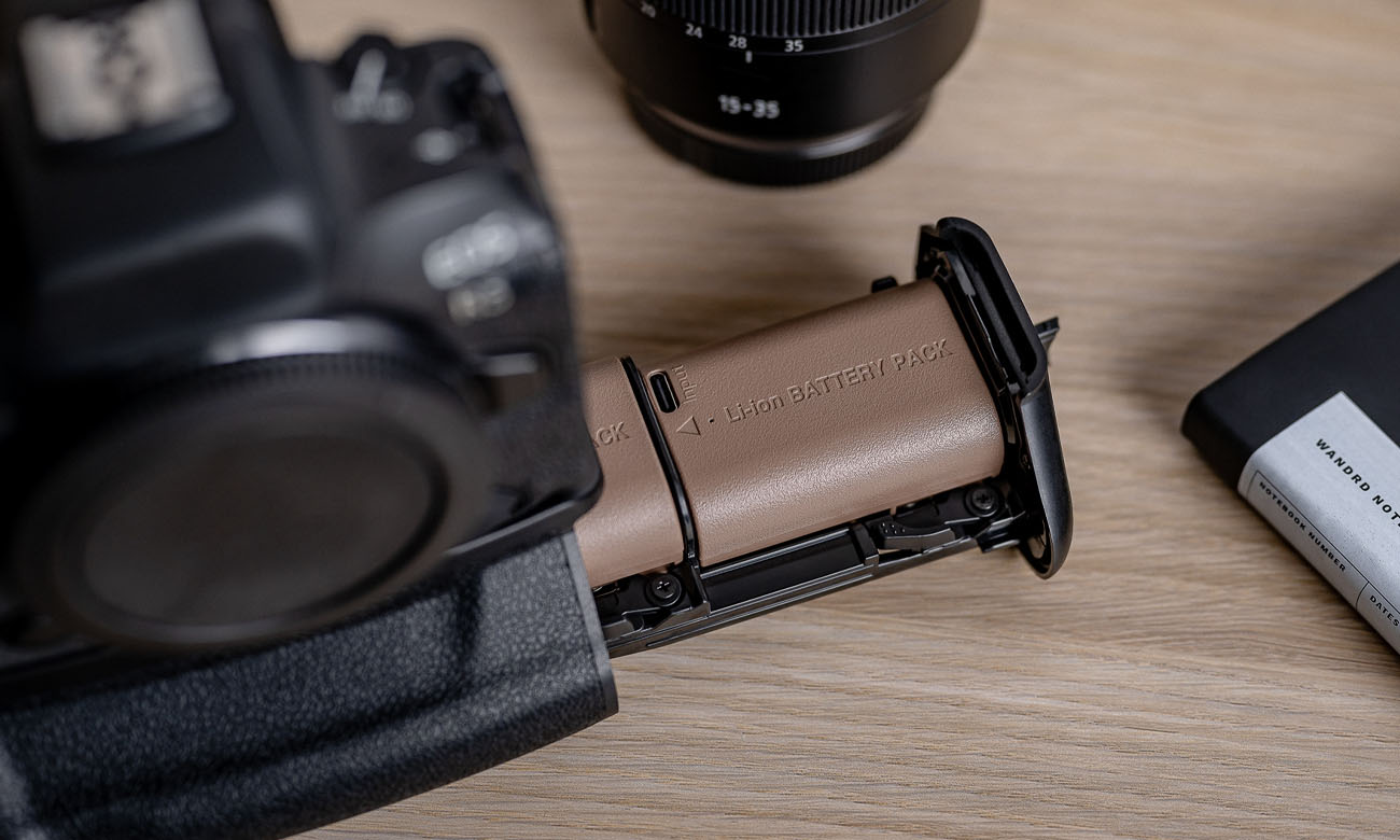 Battery Pack Newell BG-R10 do Canon