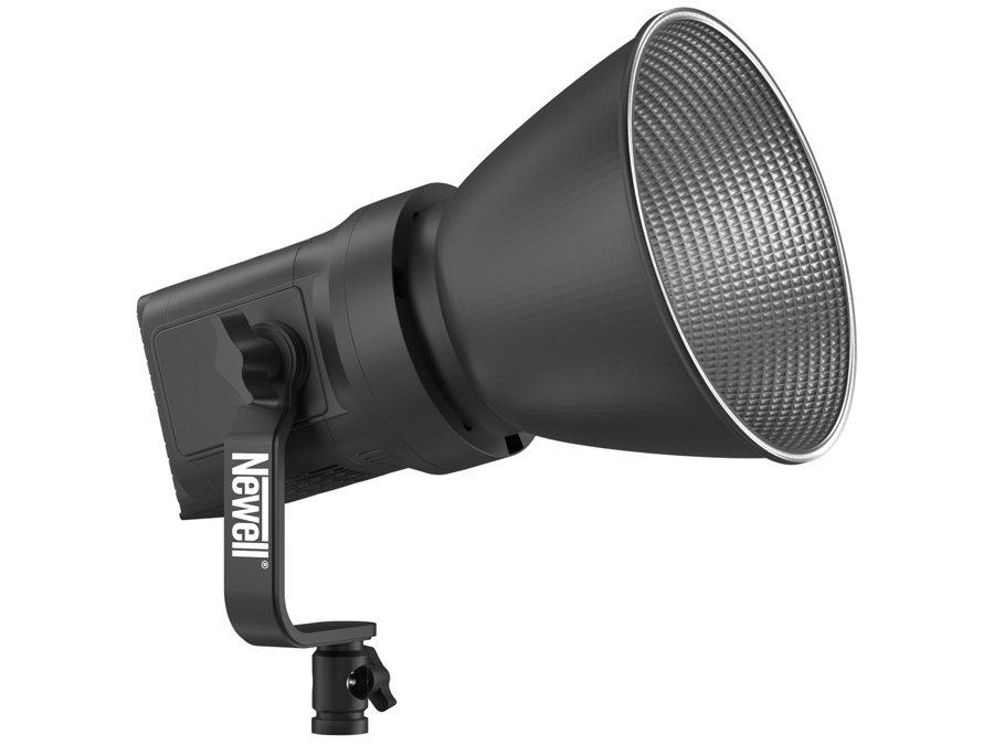 Lampa LED Newell RGB Pravaha Max 135