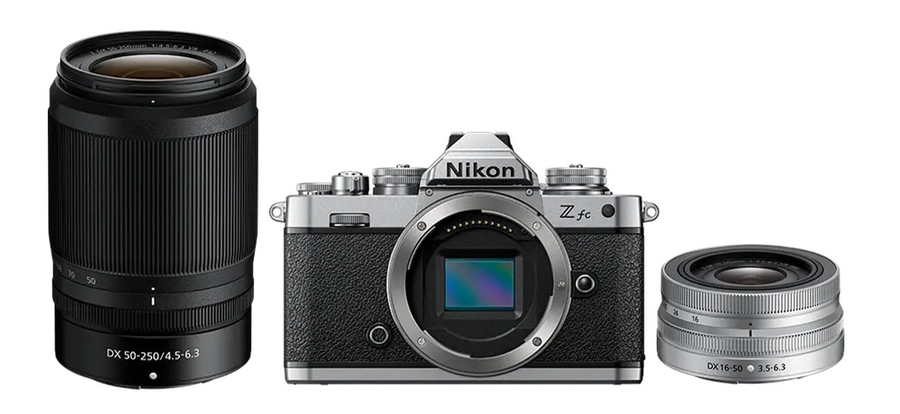 Основні характеристики Nikon Z fc + 16-50mm f/3.5-6.3 + 50-250mm f/4.5-6.3