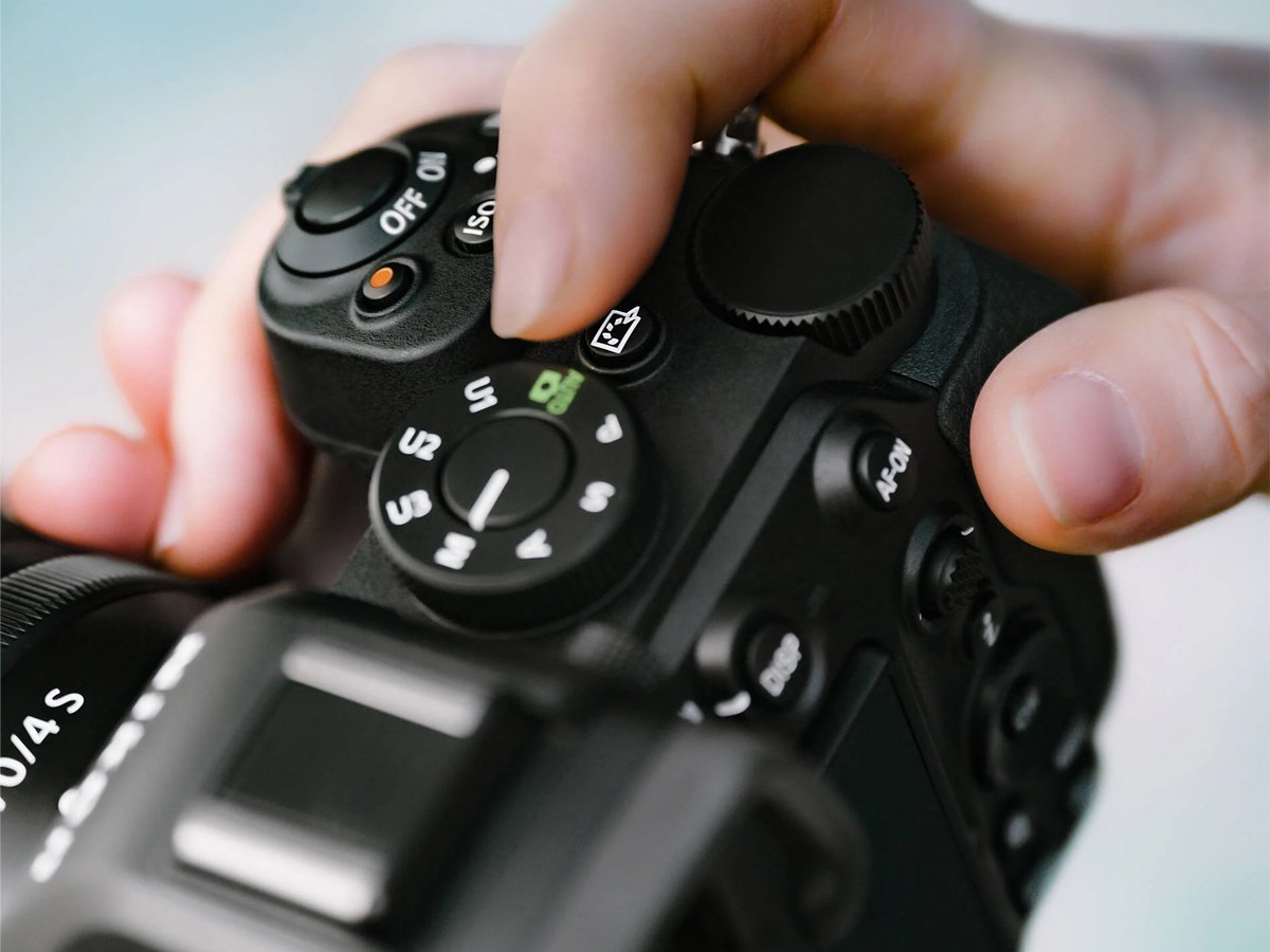 Nikon Z5 II body