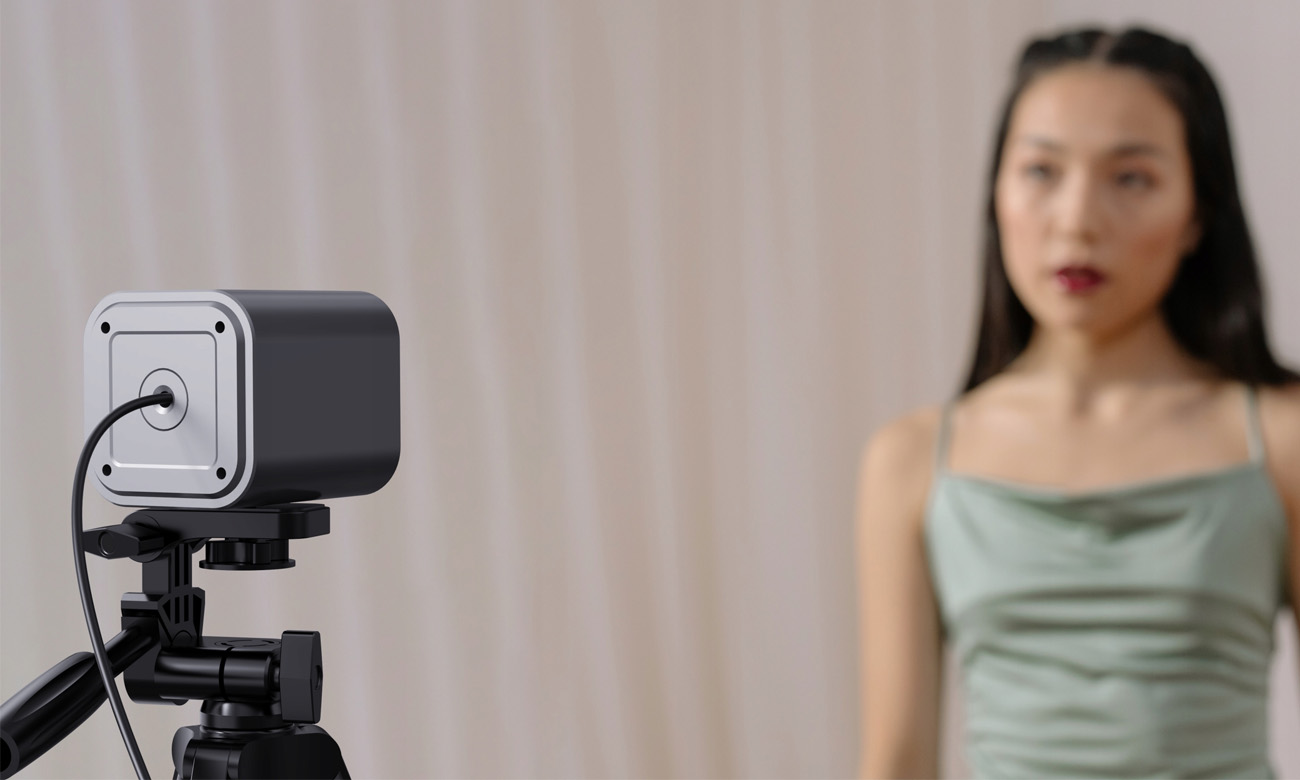 Kamera internetowa SJCAM M2 + dwa statywy